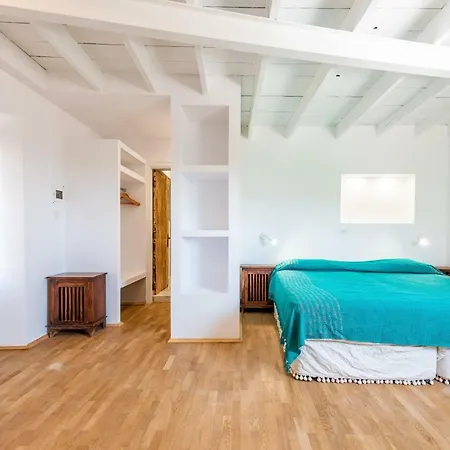 Mespilo House, Panoramic With Breakfast Country house