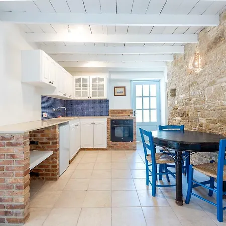 Mespilo House, Panoramic With Breakfast Country house